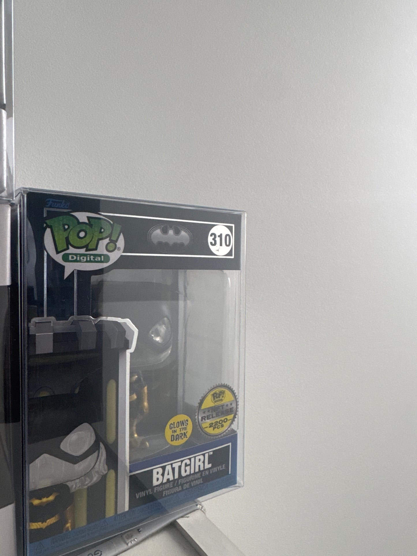 Batgirl #310 (NFT)2200 PCS